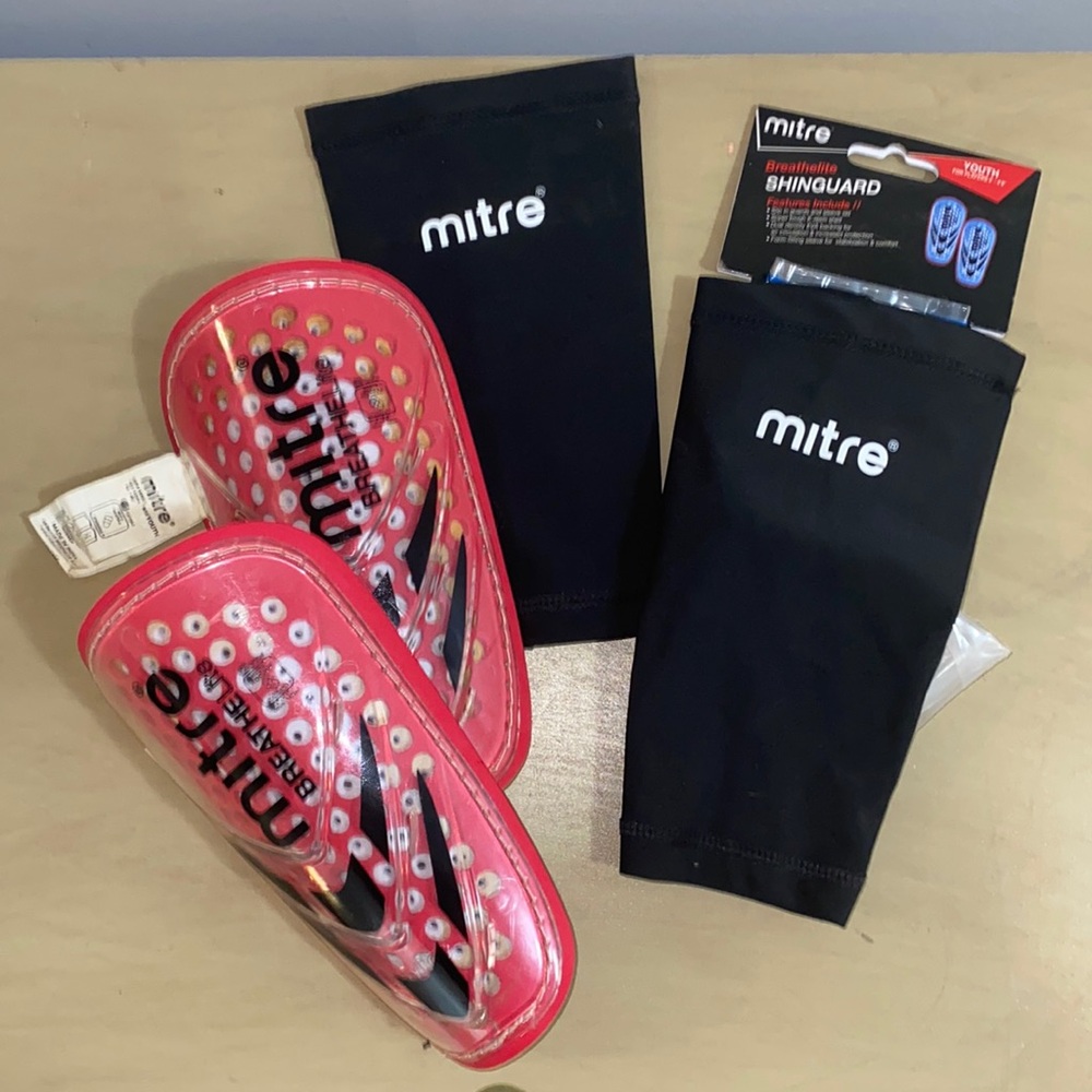 Mitre shin guards youth